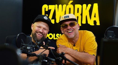 Kaliber 44, Molesta Ewenemetnt i DJ Eprom nagrali wspólny kawałek z okazji 30.urodzin Kalibra. Na zdj. Vienio i DJ Eprom.